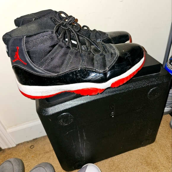 jordan breds 1s